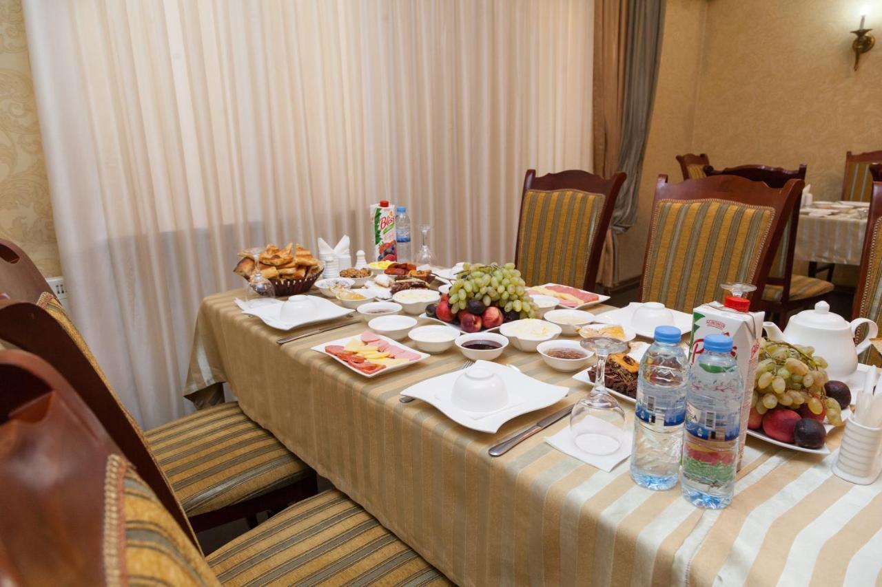 Avicenna Hotel 부하라 외부 사진